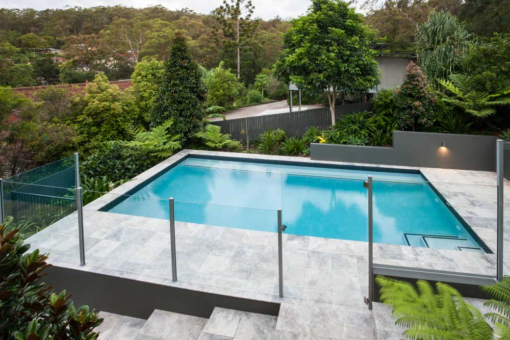 Glass-Pool-Fencing-1920w